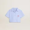 Camisa corta para niñas de algodón a rayas azul claro