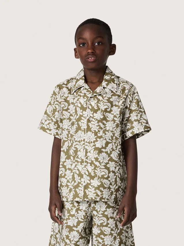 Camisa para niños «Journey» de lona de algodón con estampado floral verde y blanco