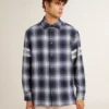 Camisas azules de hombre con diseño de cuadros 3D y estampado en la espalda