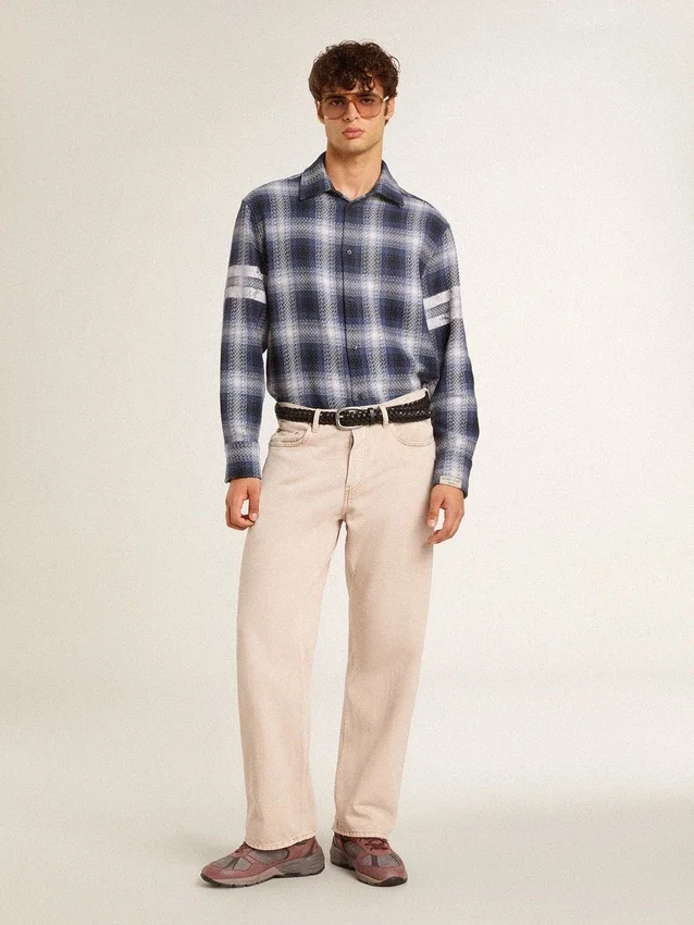 Camisas azules de hombre con diseño de cuadros 3D y estampado en la espalda