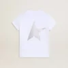 Camisas blancas y plateadas con logotipo y estrella grande en purpurina plateada