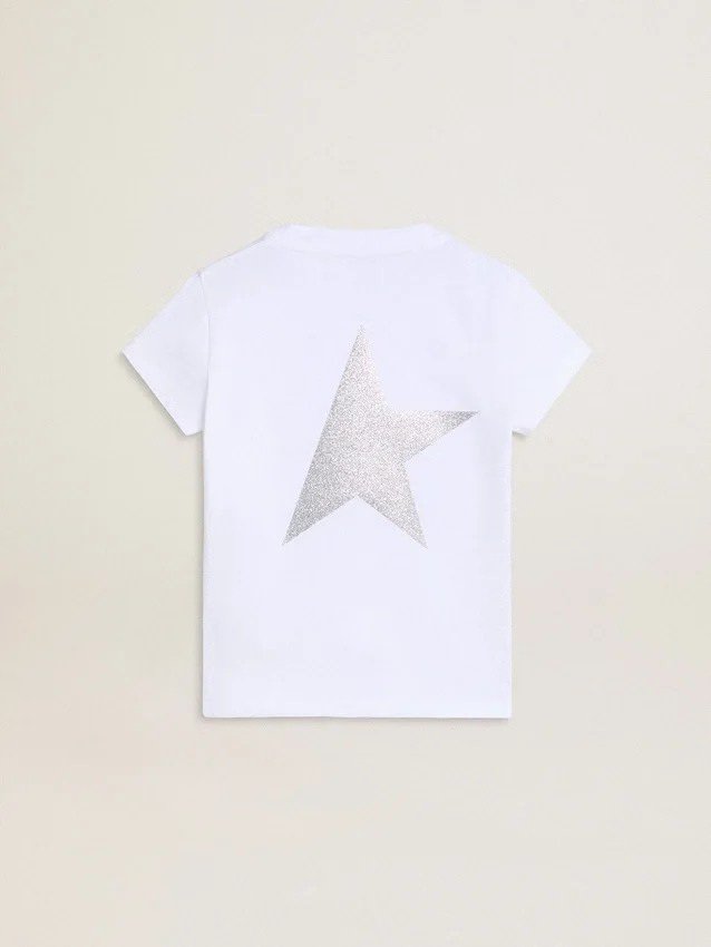 Camisas blancas y plateadas con logotipo y estrella grande en purpurina plateada