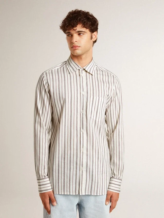 Camisas de algodón blancas para hombre con finas rayas color burdeos