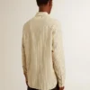 Camisas de algodón color crudo para hombre con rayas negras delgadas
