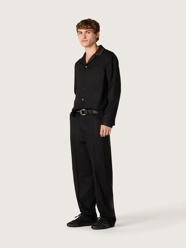 Pantalones para hombre de lana fresca negra con raya lateral de satén