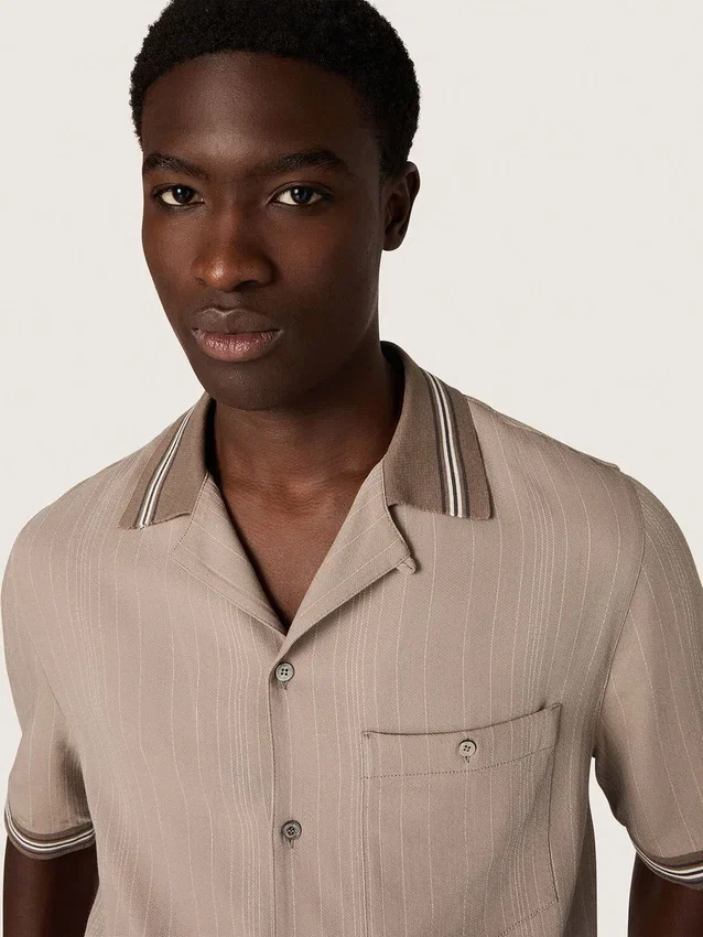 Camisas de manga corta para hombre en lana fresca gris con rayas finas