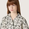 Camisas de manga corta para niñas Journey en lona de algodón blanca con estampado floral verde