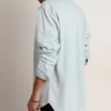 Camisas de mezclilla decoloradas para hombre con tachuelas martilladas