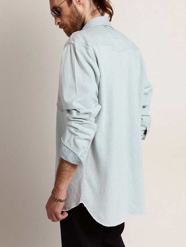 Camisas de mezclilla decoloradas para hombre con tachuelas martilladas