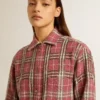 Camisas de mujer con bordado de cuadros en rosa, arena y gris