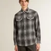 Camisas grises para hombres con bordado blanco