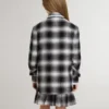 Camisas infantiles a cuadros blancos y negros con bordado blanco