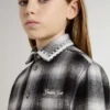 Camisas infantiles a cuadros blancos y negros con bordado blanco