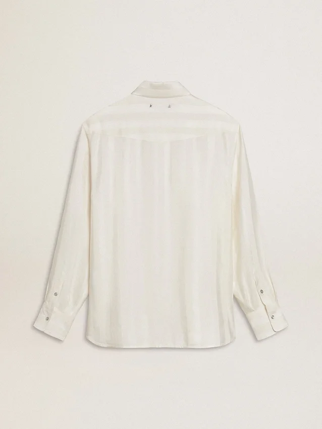 Camisas oversize para hombre en blanco desgastado con rayas verticales