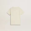 Camisas para niños color crema con logotipo en relieve