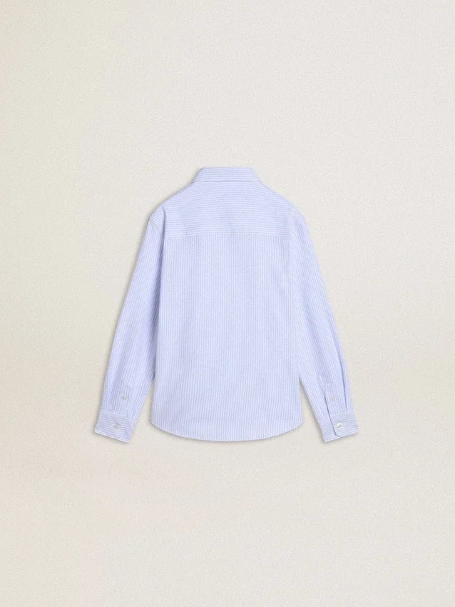 Camisas para niños de algodón a rayas azul claro y blanco con logotipo bordado