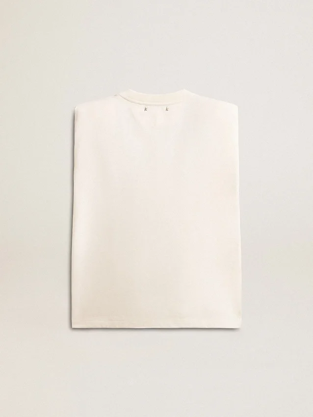 Camisas sin mangas en blanco desgastadas adornadas con cristales