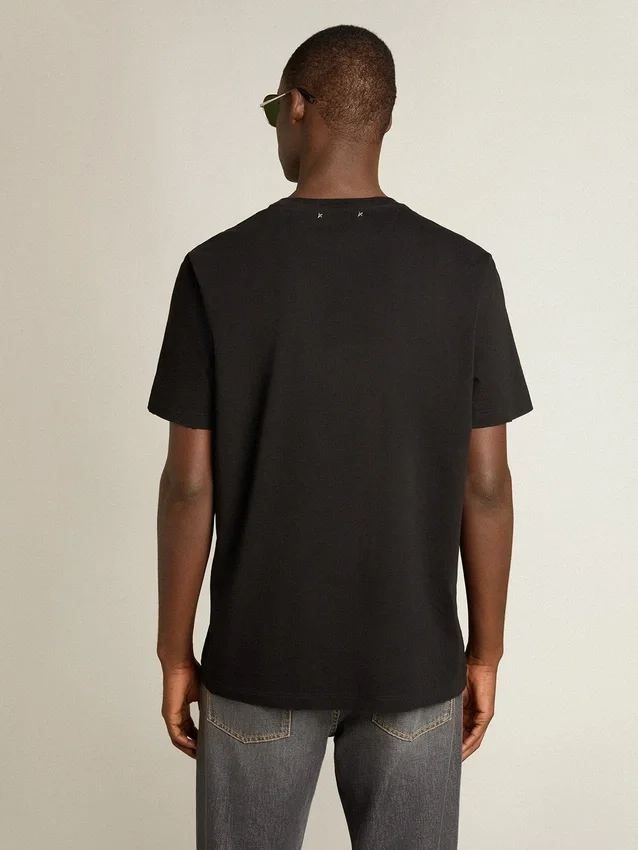 Camiseta desgastada de la Golden Collection en negro vintage