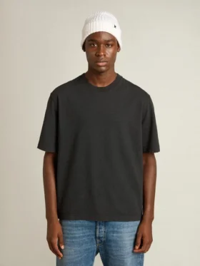 Camiseta en negro lavado con logotipo invertido en la espalda – Jersey Capsule