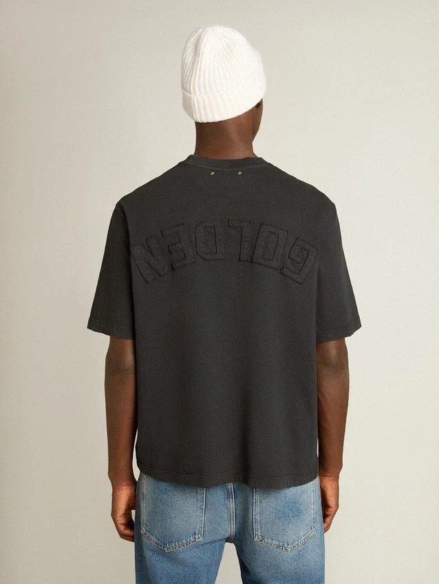 Camiseta en negro lavado con logotipo invertido en la espalda - Jersey Capsule
