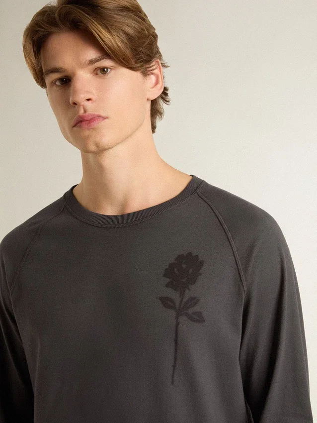 Camiseta para hombre de algodón color antracita con estampado en el pecho