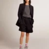 Camiseta para mujer en gris antracita con cristales