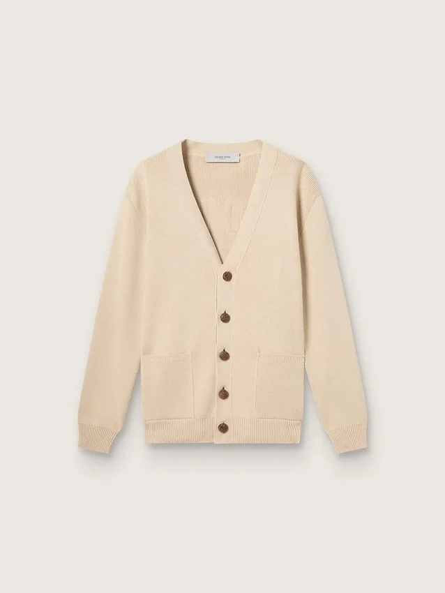 Cardigan beige para hombre con la inscripción «Golden» en la espalda