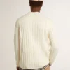 Cardigan de algodón blanco para hombre con diseño de trenzado y ribetes azules