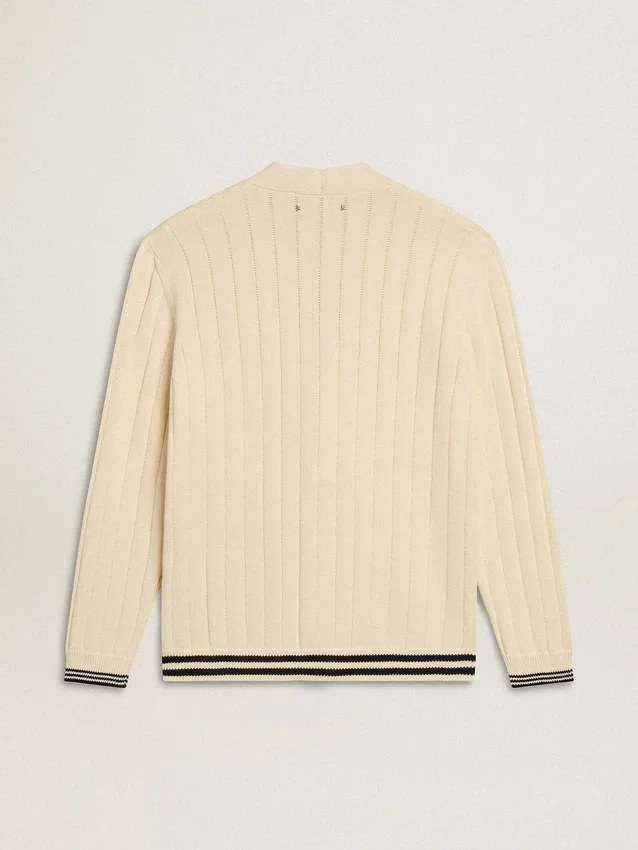 Cardigan de algodón blanco para hombre con diseño de trenzado y ribetes azules