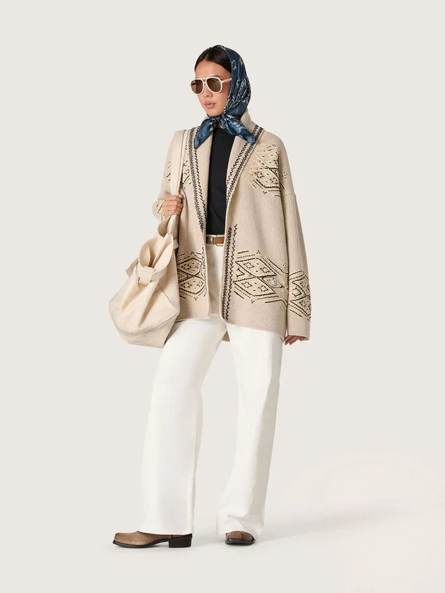 Cardigan de mujer con cinturón en mezcla de lana beige con bordados en contraste