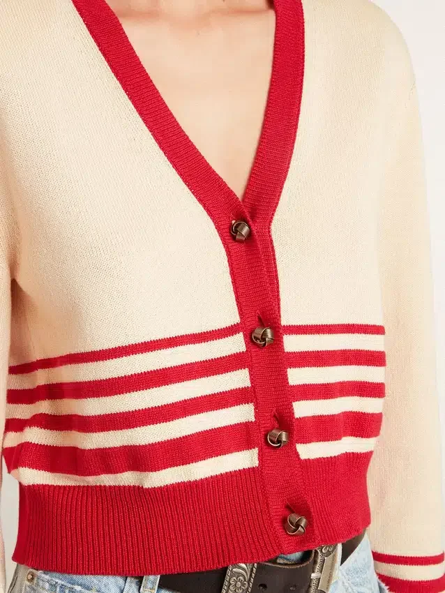 Cardigan de mujer en color crema con rayas rojas