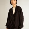 Cardigan negro para mujer con bordado en tonos degradados