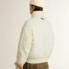 Chaqueta acolchada color crema para mujer