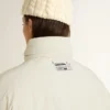 Chaqueta acolchada color crema para mujer