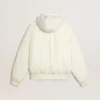 Chaqueta acolchada color crema para mujer