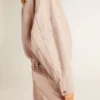 Chaqueta bomber de mezclilla teñida de rosa para mujer