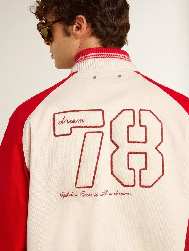 Chaqueta bomber en blanco desgastado y rojo con bordados