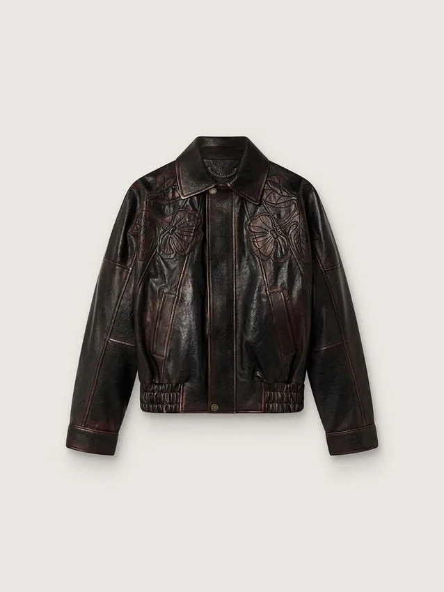 Chaqueta bomber para mujer en piel napa color burdeos oscuro con bordados florales