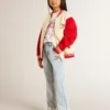 Chaqueta bomber para niños de algodón en color beige y rojo con bordado en el pecho