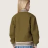 Chaqueta bomber unisex Journey en sarga de nailon verde militar con parche bordado