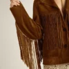 Chaqueta de gamuza color tabaco para mujer con flecos