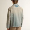 Chaqueta de mezclilla para hombre con efecto desgastado y cremallera
