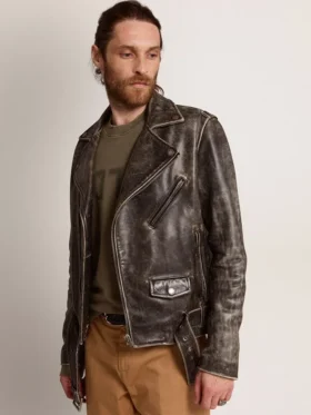 Chaqueta de motociclista para hombre en cuero desgastado
