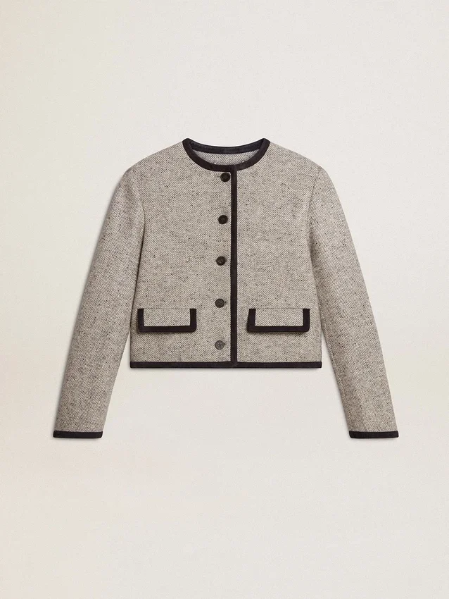 Chaqueta de mujer de lana y seda gris con ribetes de gamuza negra