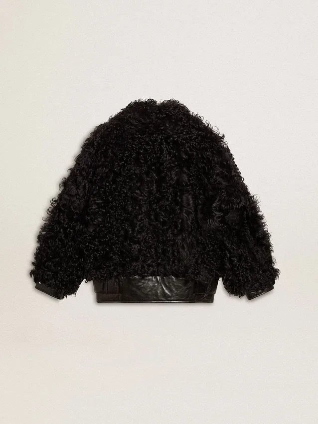 Chaqueta de piel de oveja negra para mujer