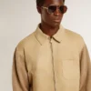 Chaqueta para hombre de cuero nobuk color travertino con mangas y espalda de mezcla de lana