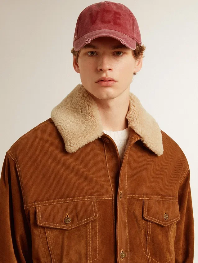 Chaqueta para hombre en piel dividida color tabaco con cuello de piel de oveja