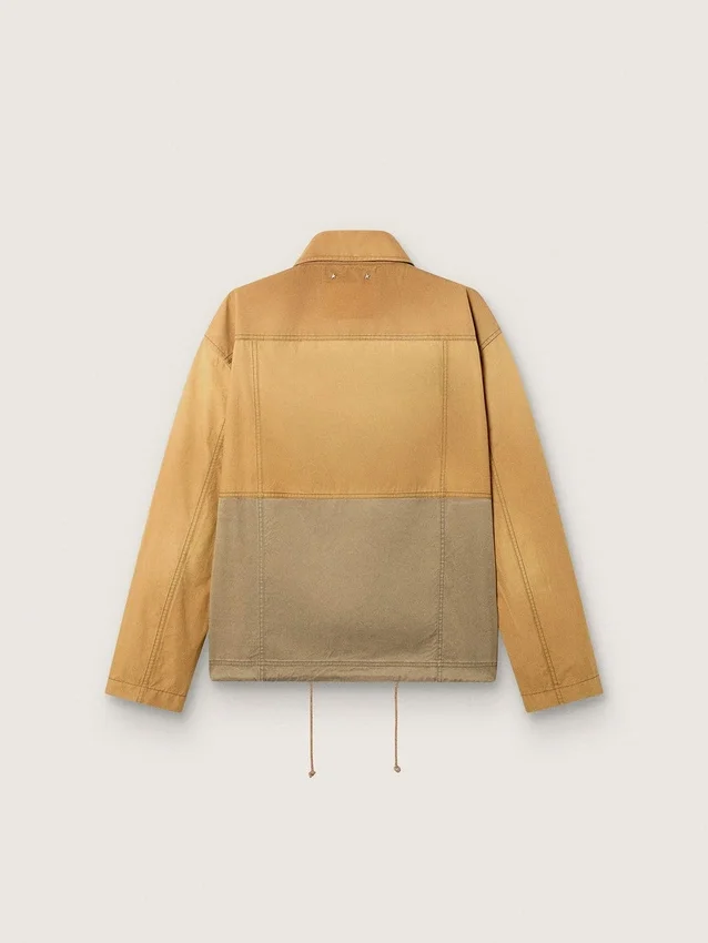 Chaqueta safari unisex de algodón en beige y verde militar con bolsillos extragrandes