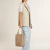 Chaqueta sin mangas de mezcla de lana color caqui para mujer