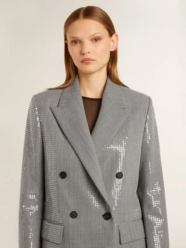 Chaqueta tipo «boyfriend» de lana con doble botonadura, en microcuadros de pata de gallo y lentejuelas